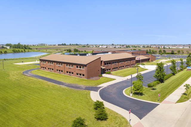 7604 Honeysuckle Lane, Joliet, IL 60431