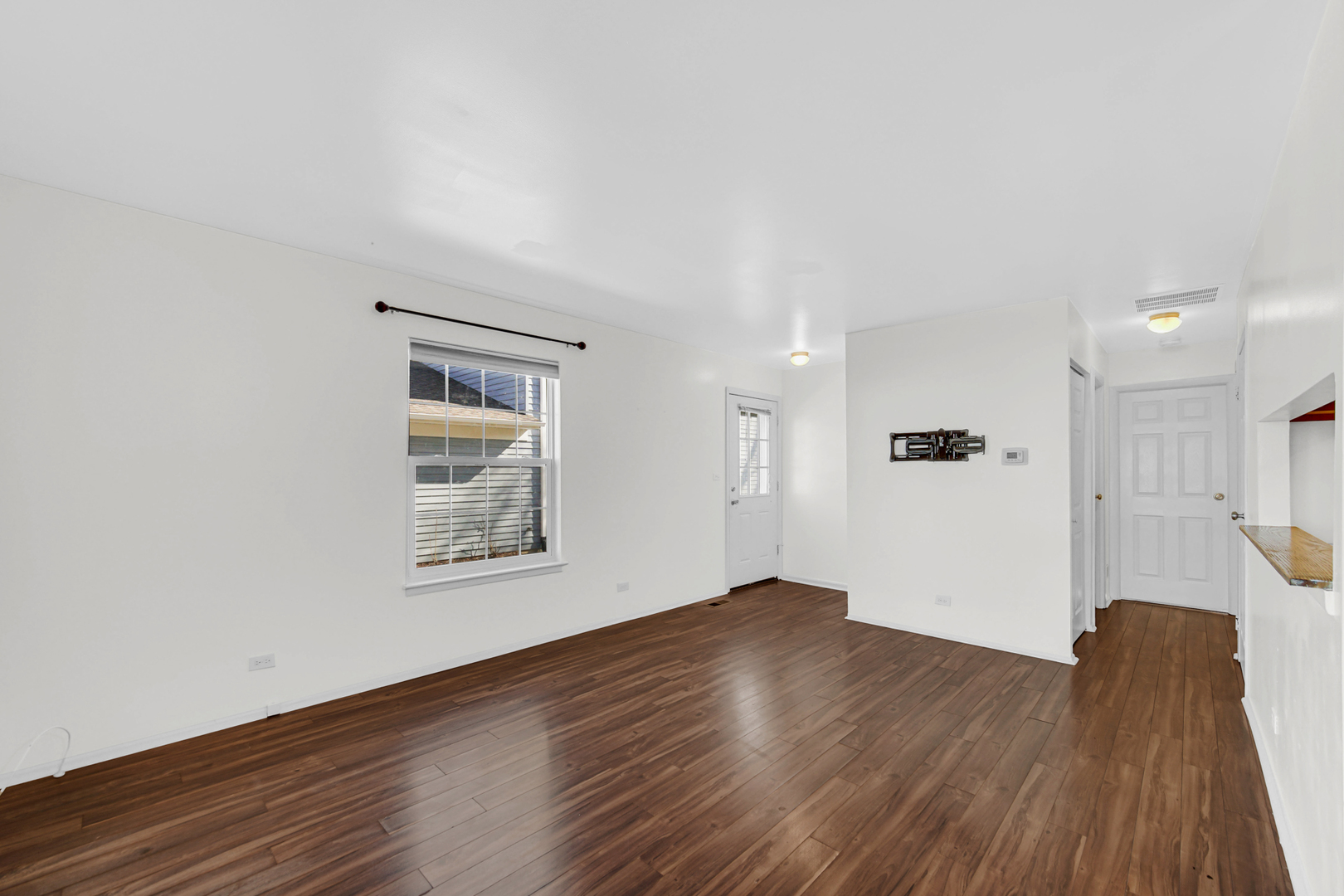 1344 Woodcutter Lane #A, Wheaton, IL 60189