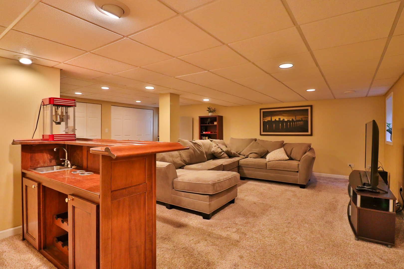 406 Woodcroft Lane, Schaumburg, IL 60173