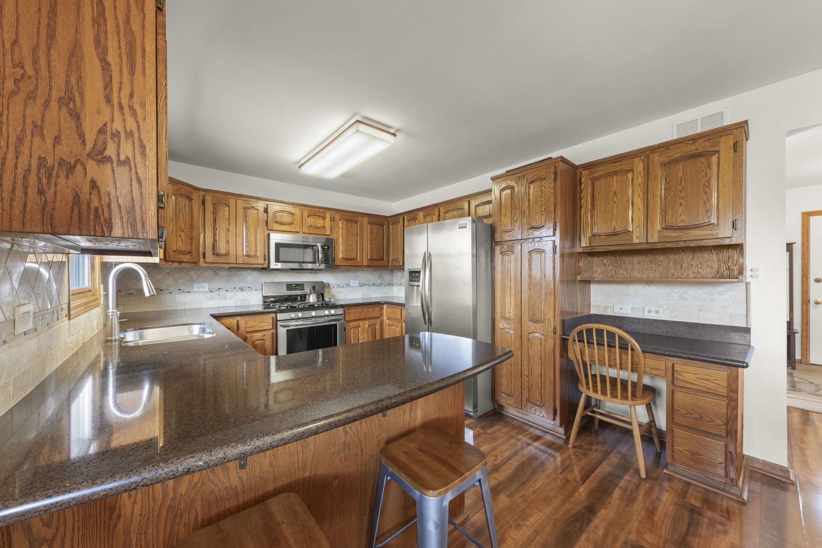 4925 Sycamore Lane, Oak Forest, IL 60452
