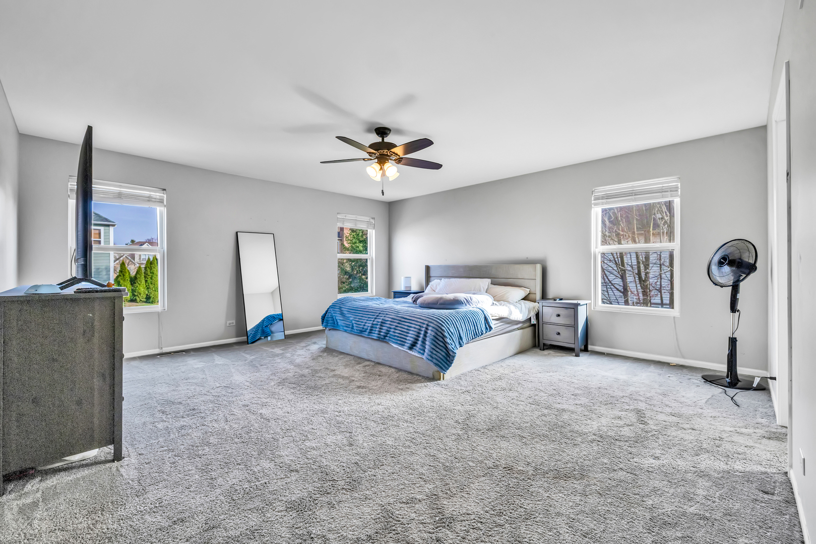 1165 Mcdole Drive, Sugar Grove, IL 60554