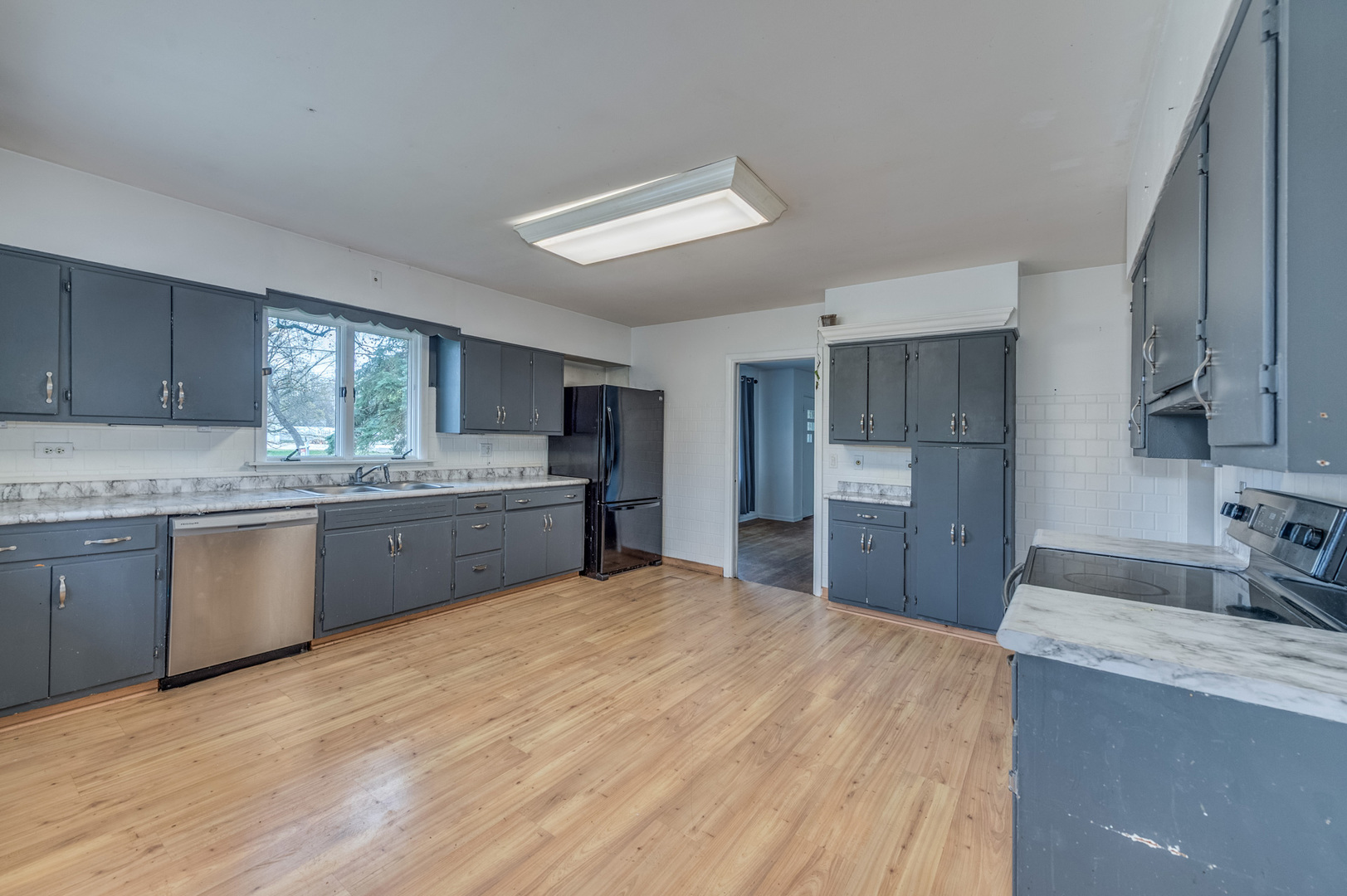 27W240 Bauer Road, Naperville, IL 60563