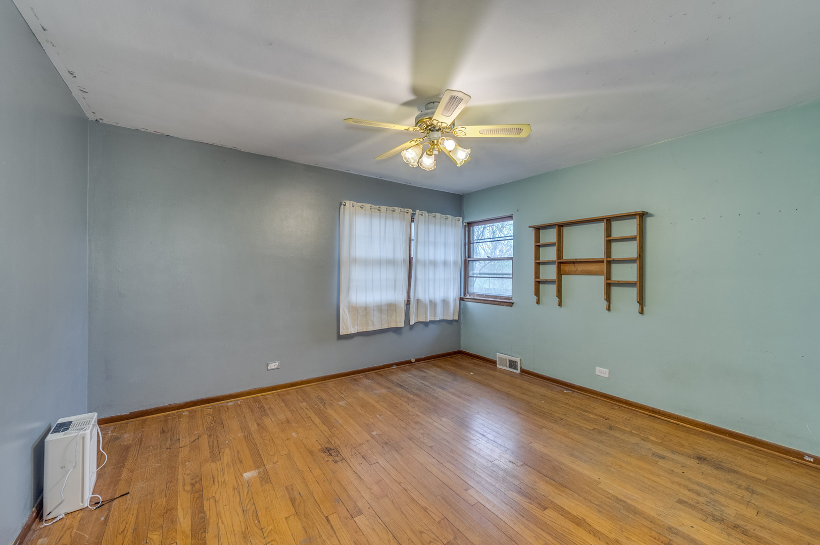 27W240 Bauer Road, Naperville, IL 60563