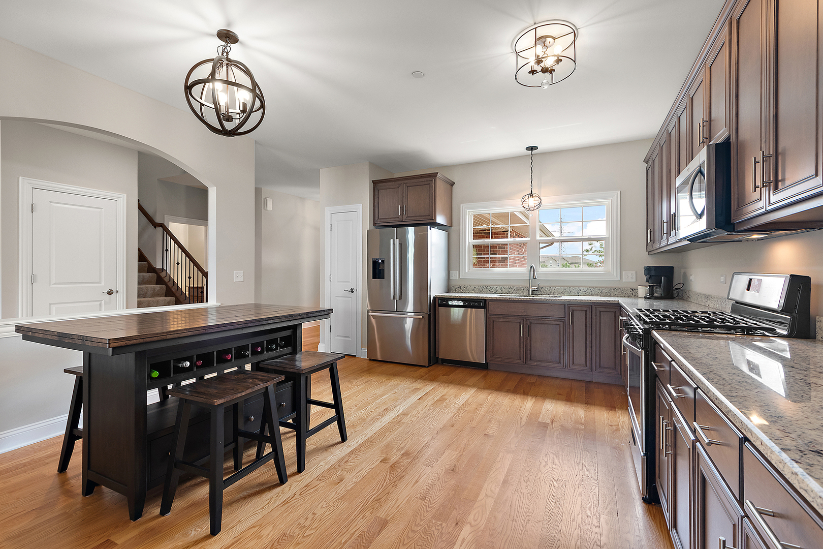 9356 Parkwood Lane, Tinley Park, IL 60487