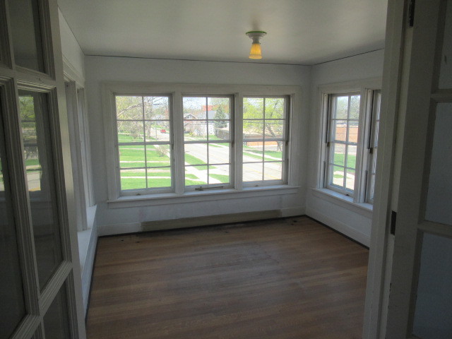 2 N Harlem Avenue, Freeport, IL 61032