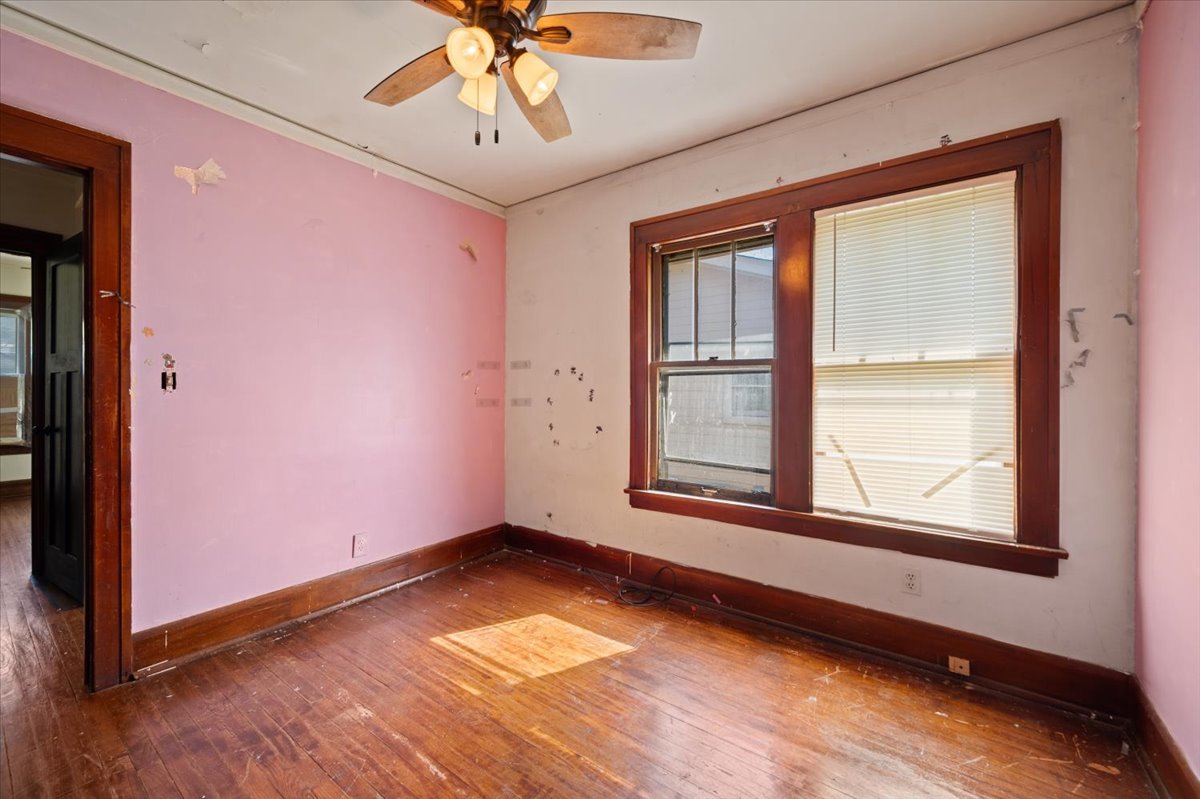 222 W Blair Street, West Chicago, IL 60185