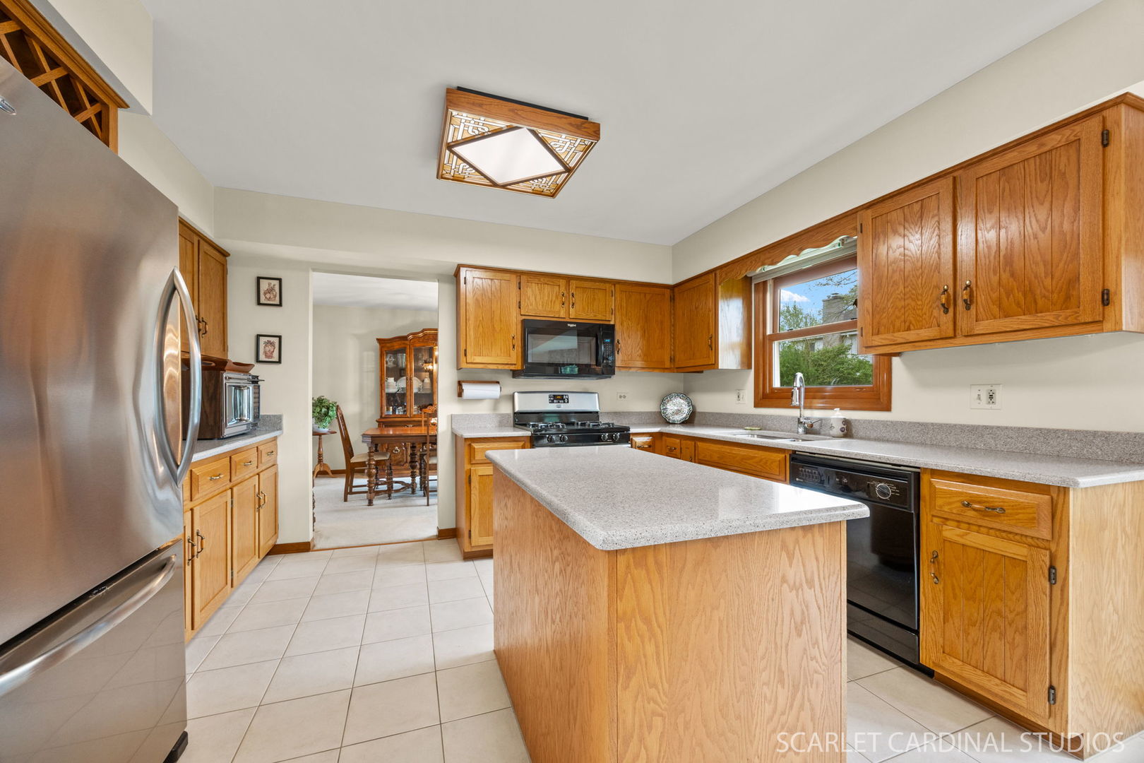 221 Ashley Court, Oswego, IL 60543