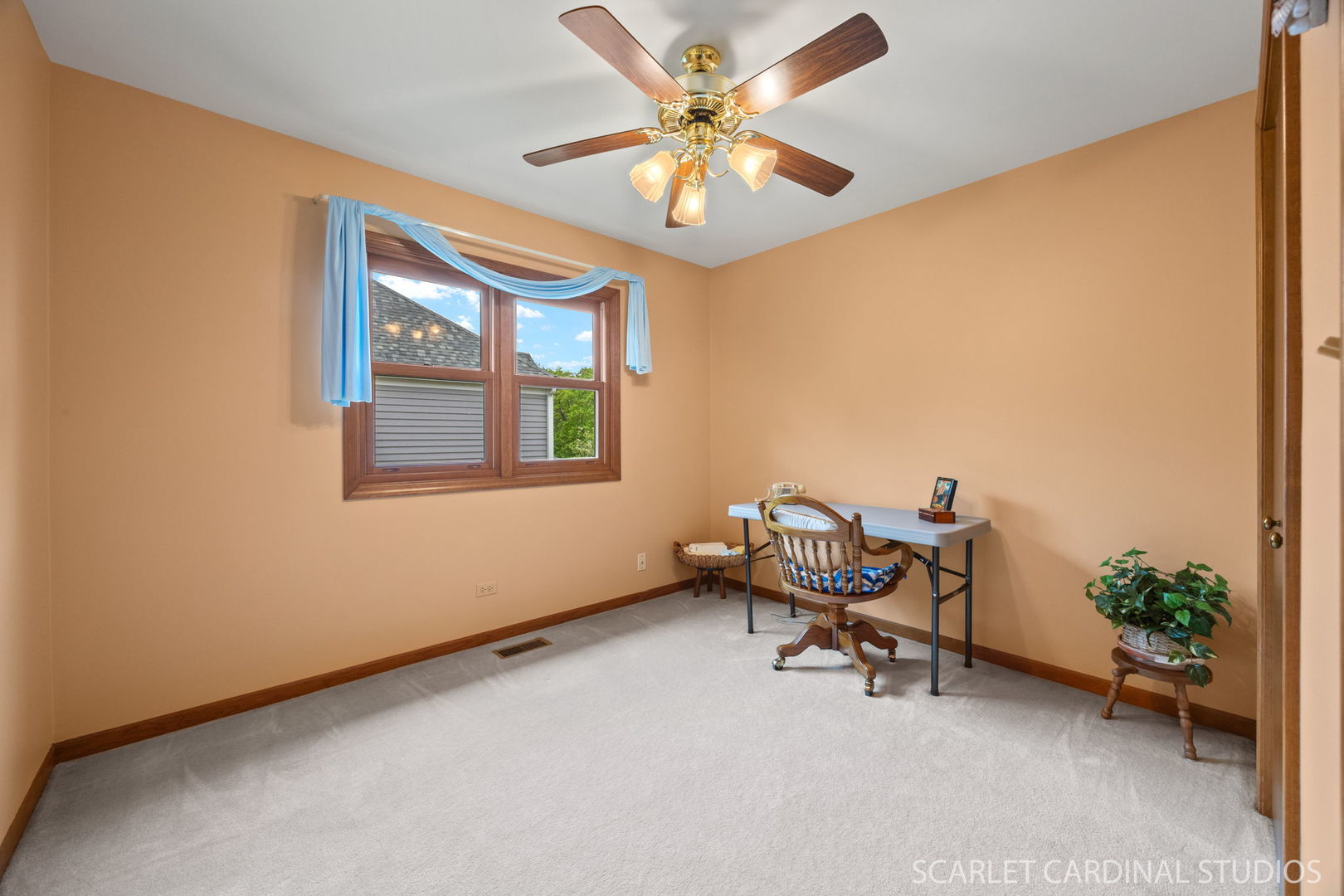 221 Ashley Court, Oswego, IL 60543