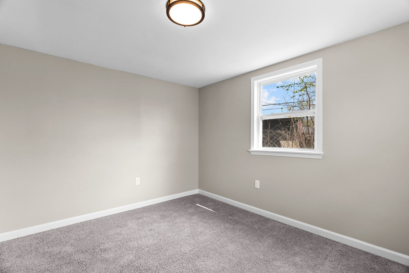 208 St Christopher Drive, Cahokia, IL 62206