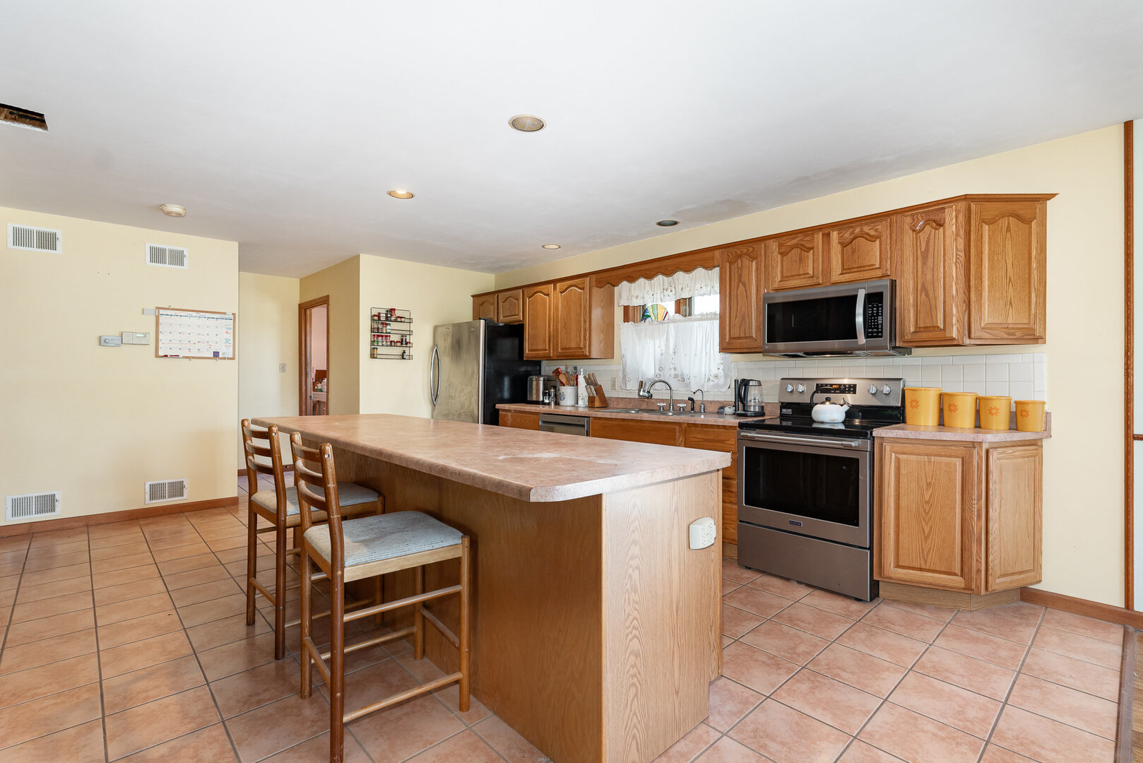 2949 W Offner Road, Monee, IL 60449