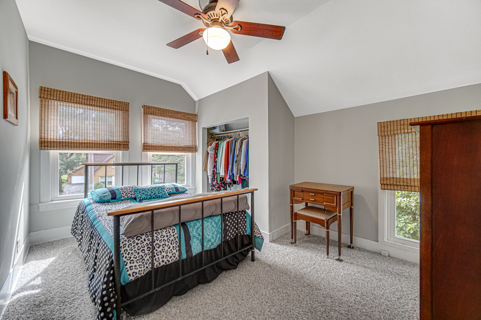 18458 Morris Avenue, Homewood, IL 60430