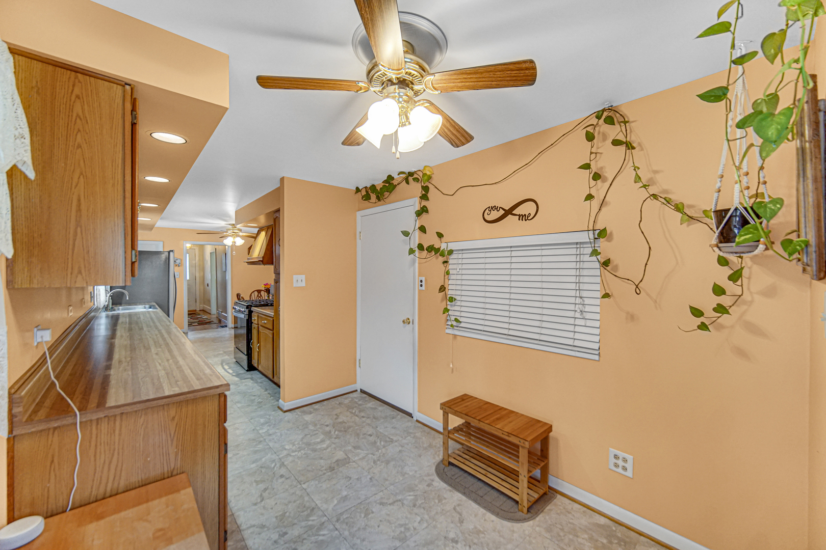 18458 Morris Avenue, Homewood, IL 60430