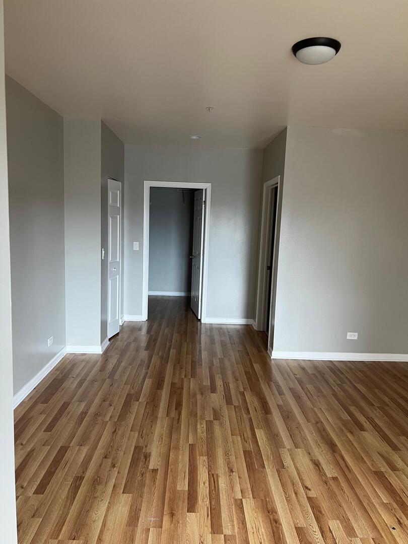9440 S 51st Avenue #306, Oak Lawn, IL 60453