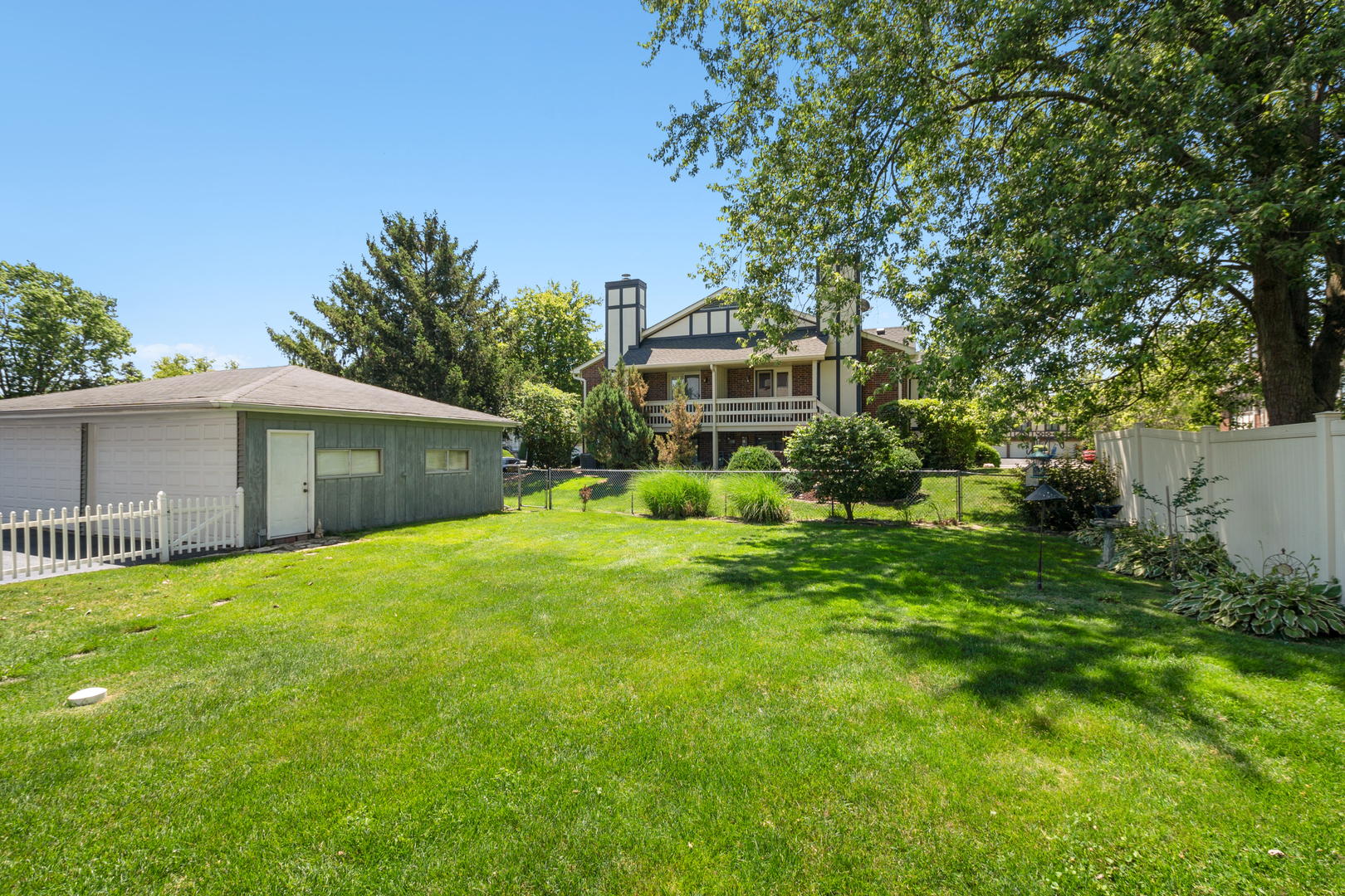 9201 175th Street, Tinley Park, IL 60487