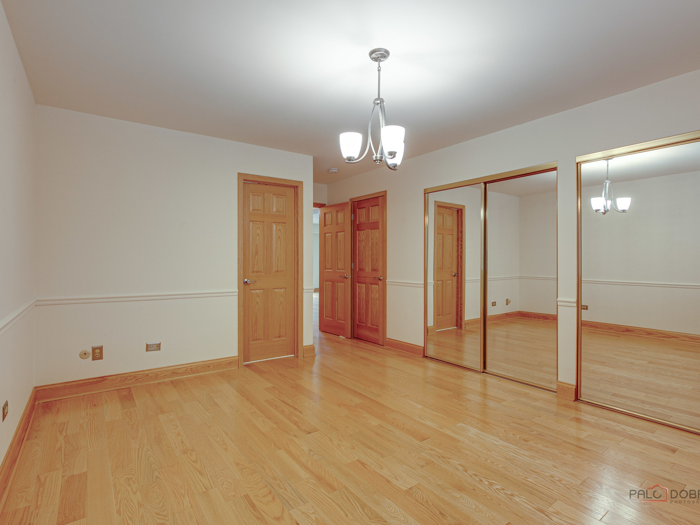 519 W Central Road #1B, Mount Prospect, IL 60056