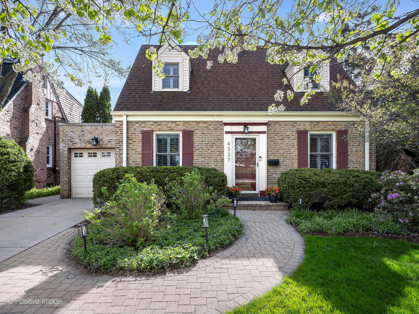 4337 Johnson Avenue, Western Springs, IL 60558