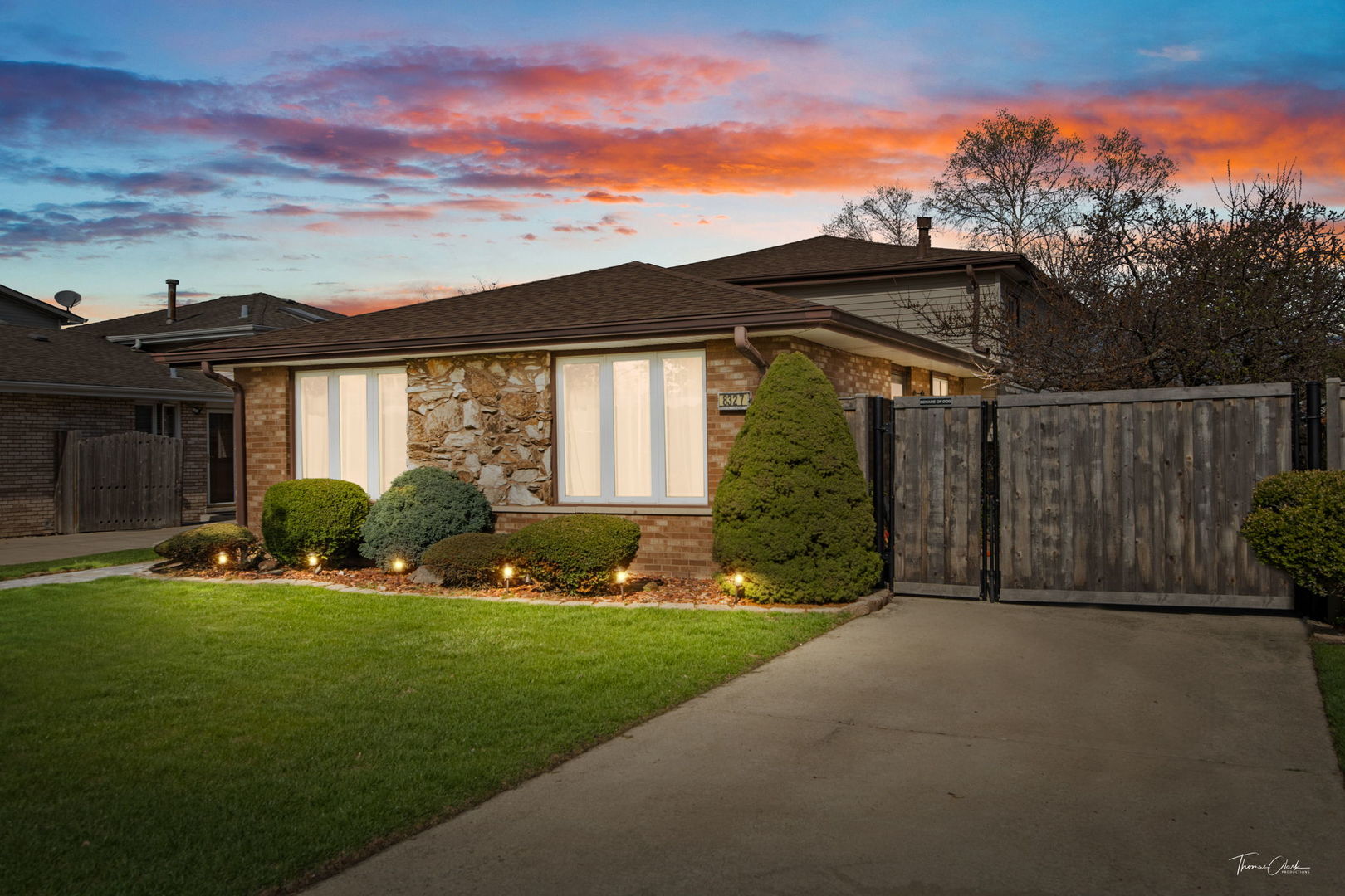 8327 S 78TH Avenue, Bridgeview, IL 60455