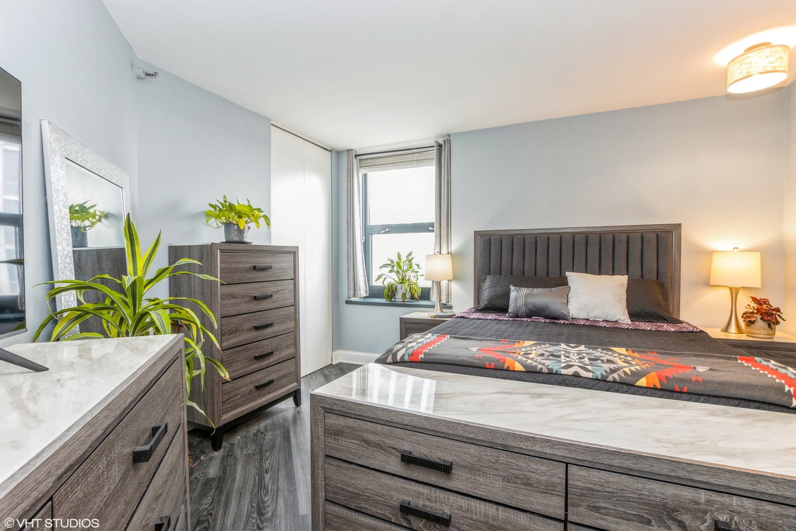 3660 N Lake Shore Drive #615, Chicago, IL 60613