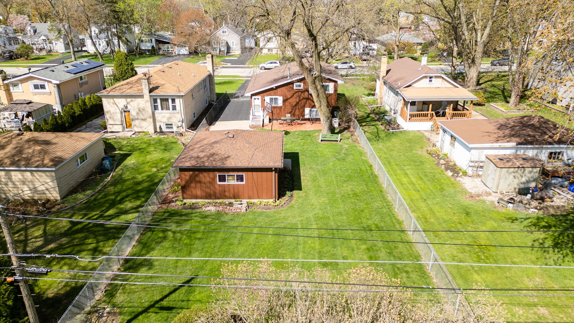349 N Central Avenue, Wood Dale, IL 60191
