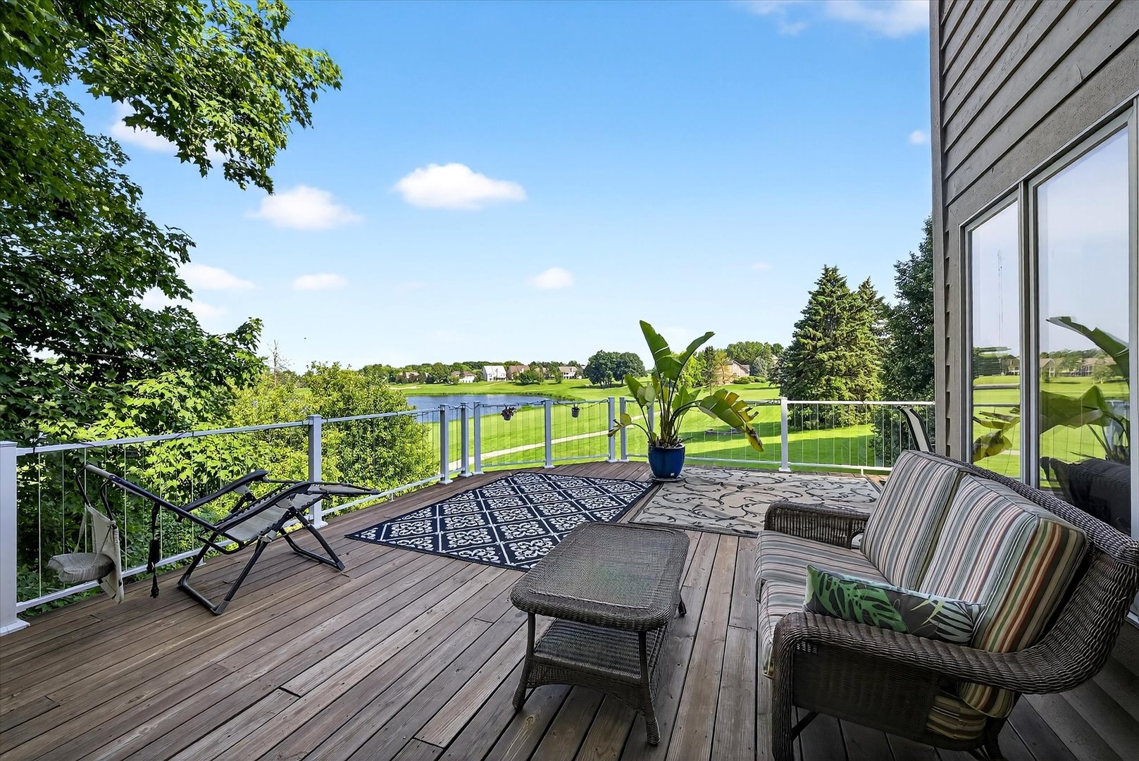 4 Bernay Court, Cary, IL 60013