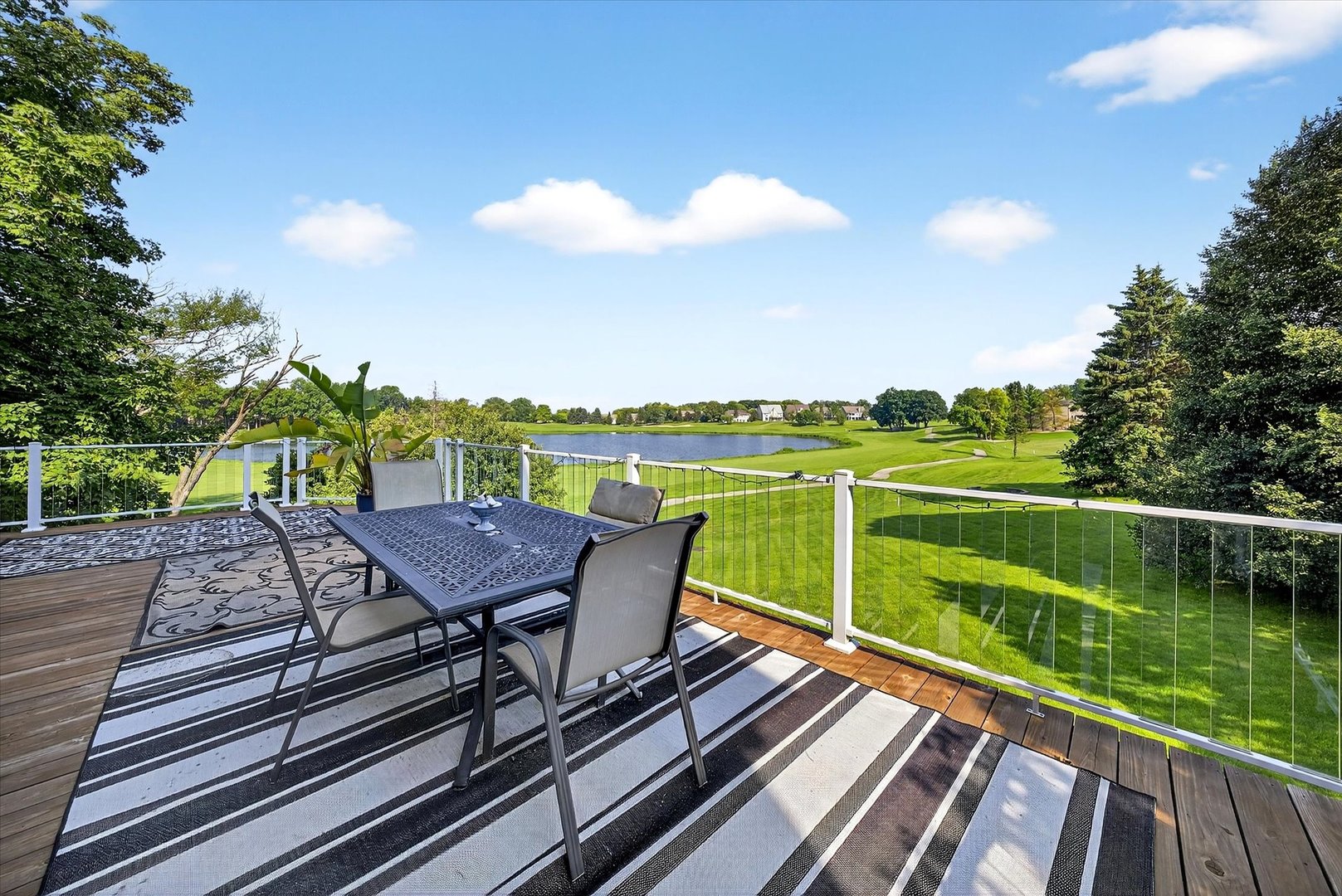 4 Bernay Court, Cary, IL 60013