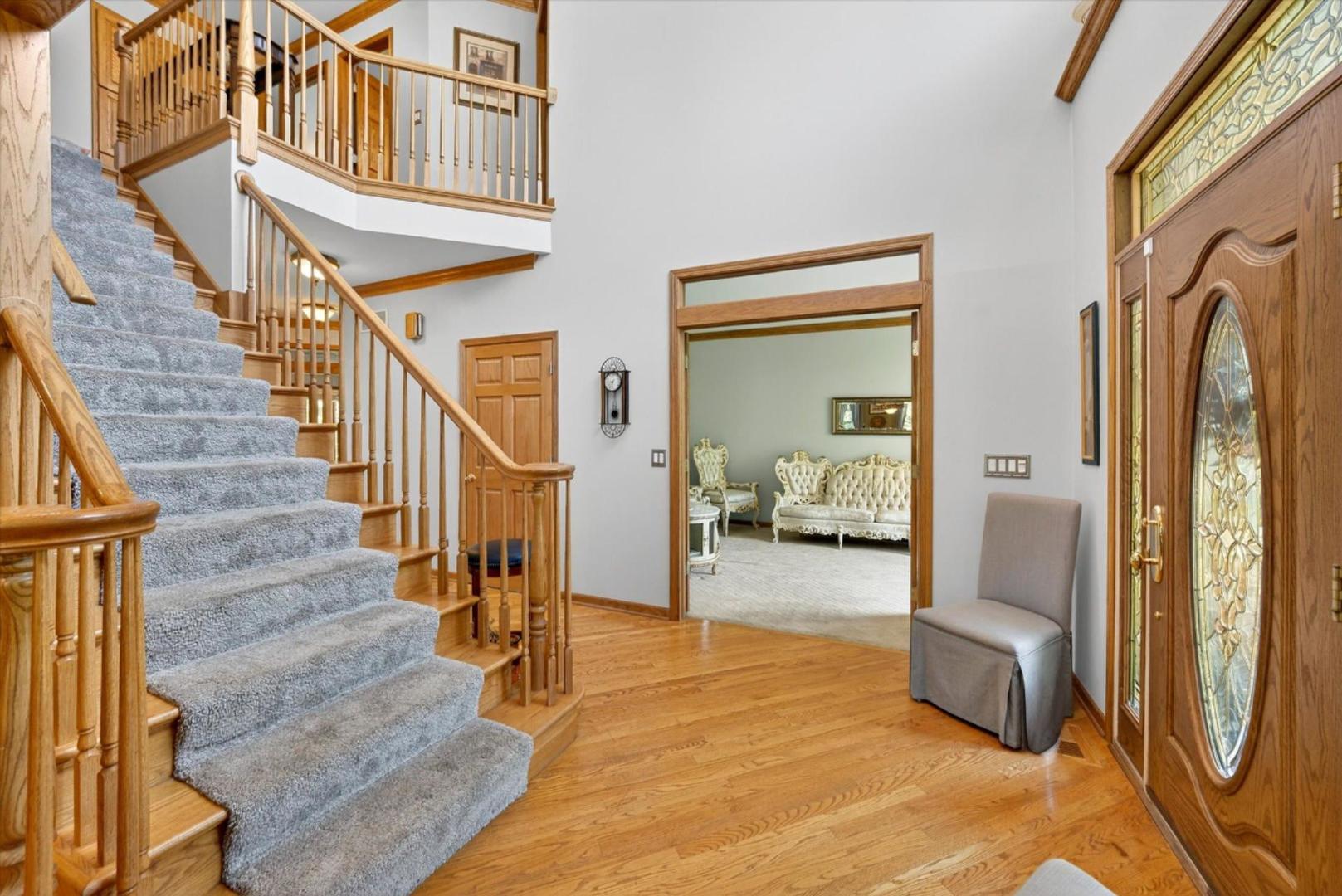 4 Bernay Court, Cary, IL 60013