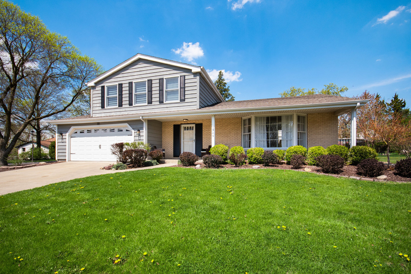 905 Kennebec Lane, Naperville, IL 60563