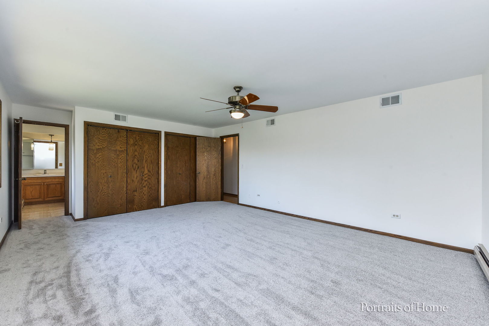 506 Abbeywood Court, Oak Brook, IL 60523