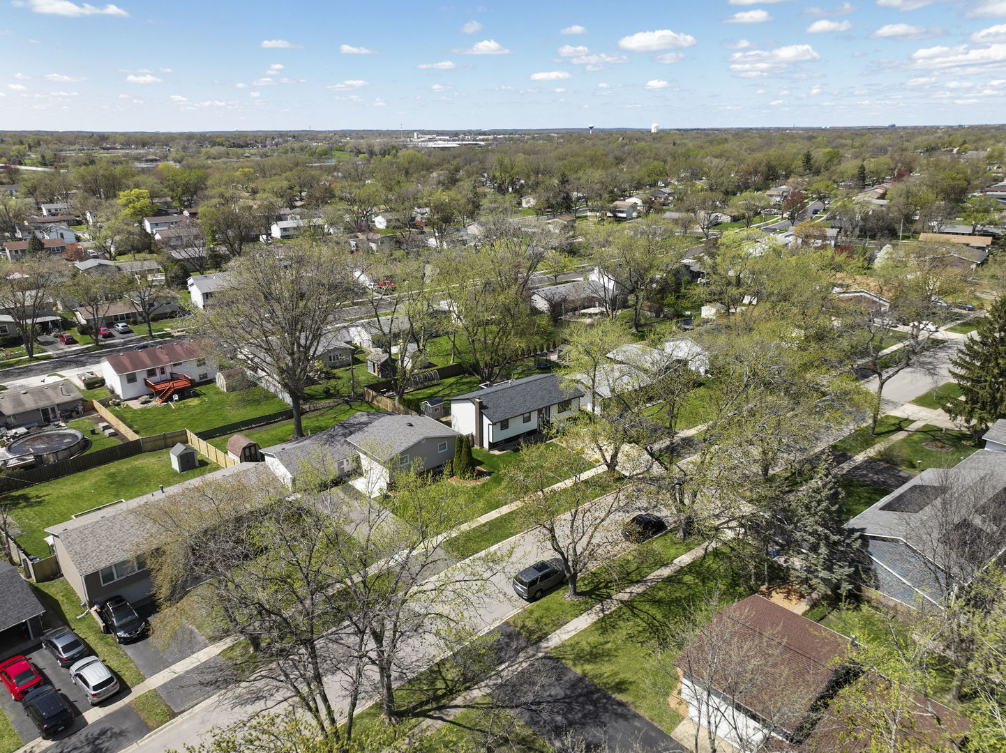6896 Orchard Lane, Hanover Park, IL 60133