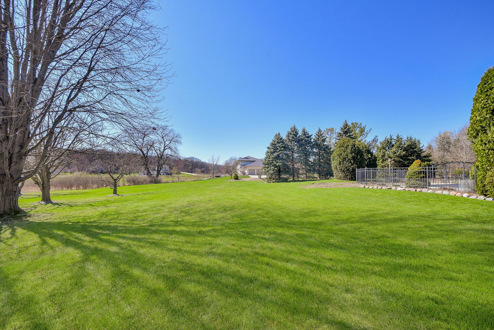 3N322 Knollview Court, Elburn, IL 60119