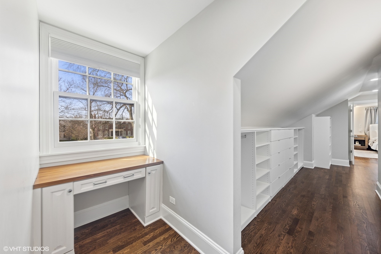 433 E 6TH Street, Hinsdale, IL 60521