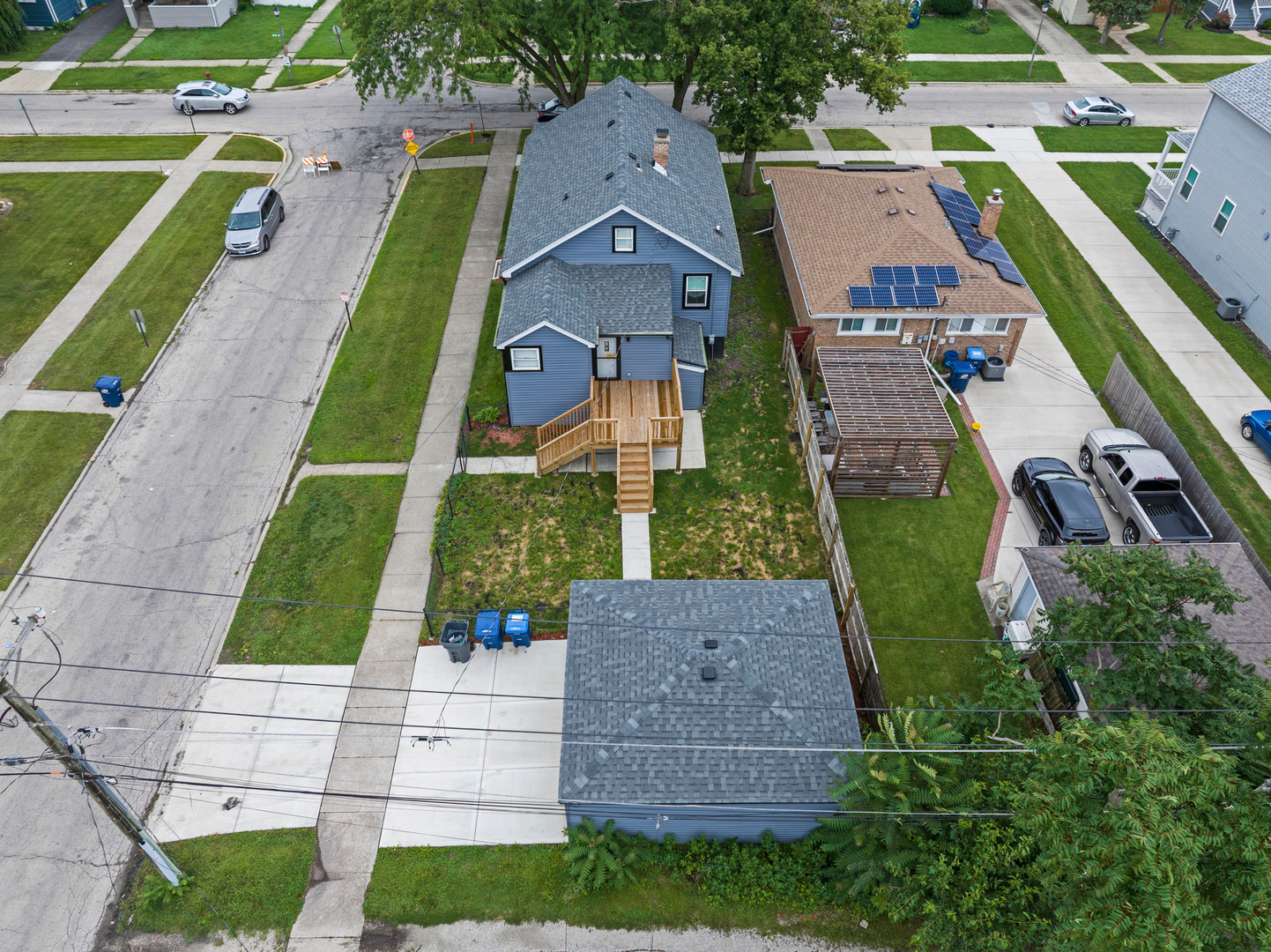 1100 S 3rd Avenue, Maywood, IL 60153