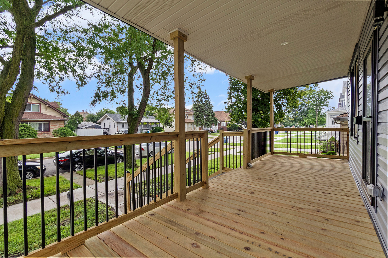 1100 S 3rd Avenue, Maywood, IL 60153