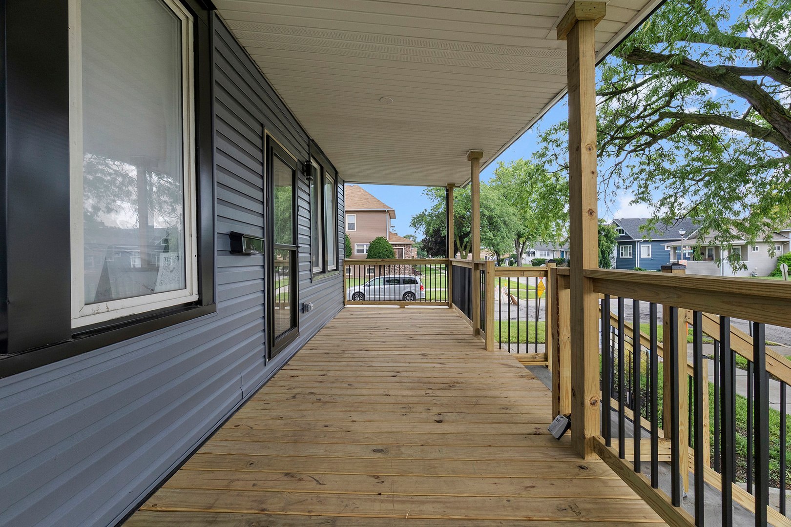 1100 S 3rd Avenue, Maywood, IL 60153