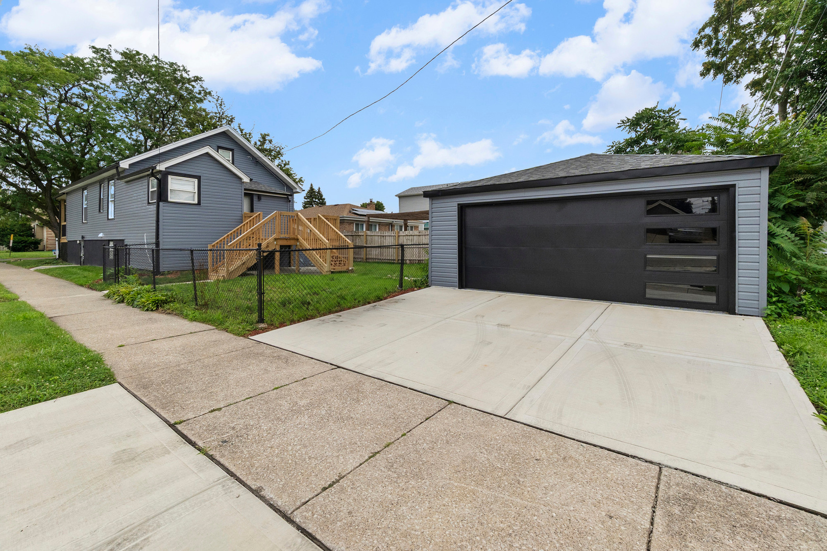 1100 S 3rd Avenue, Maywood, IL 60153