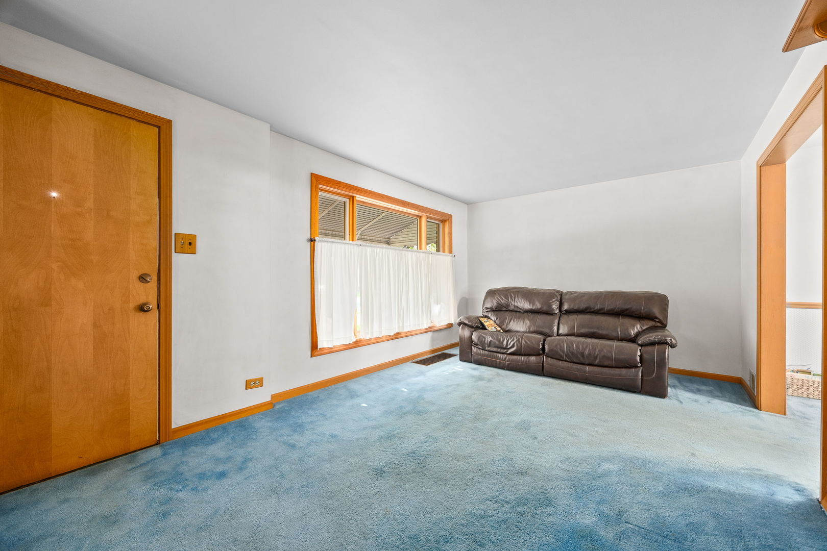2500 S 7th Avenue, North Riverside, IL 60546
