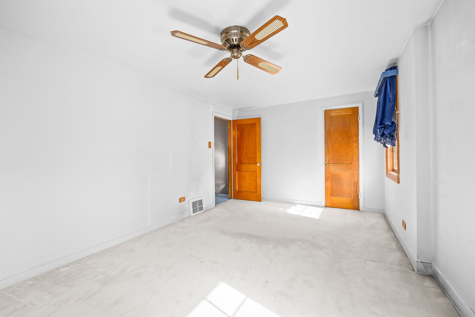 2500 S 7th Avenue, North Riverside, IL 60546