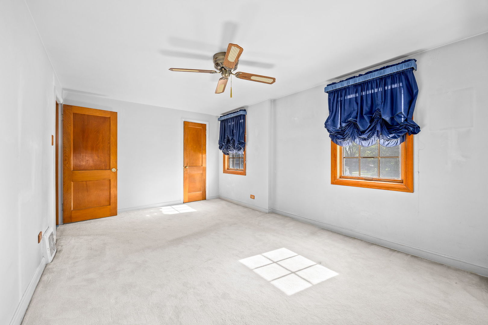2500 S 7th Avenue, North Riverside, IL 60546