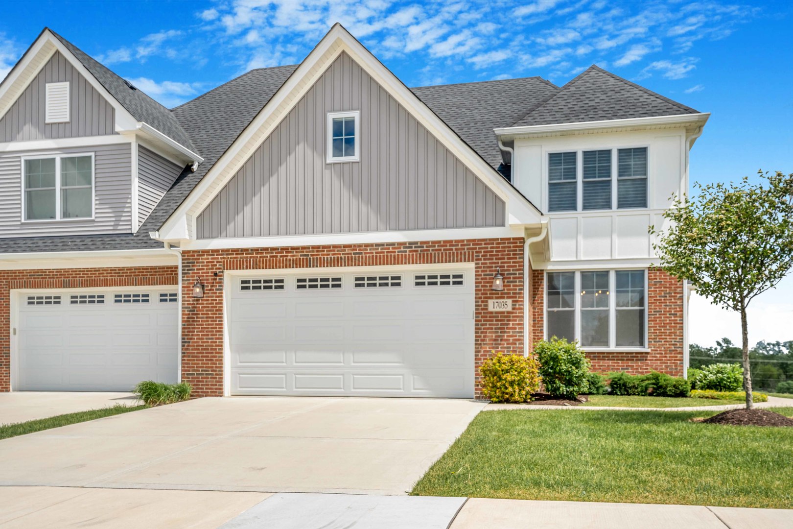 17035 Clover Drive, Orland Park, IL 60467