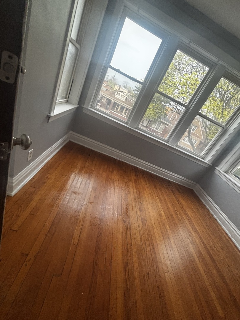 6546 S Rockwell Street #2, Chicago, IL 60629