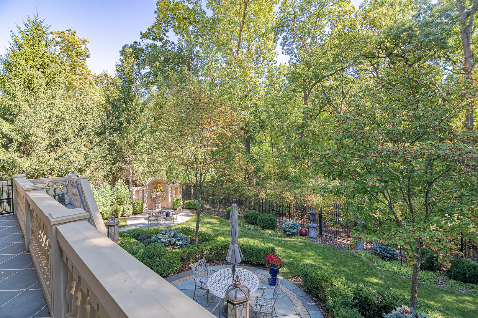 113 Carmela Court, Bloomingdale, IL 60108