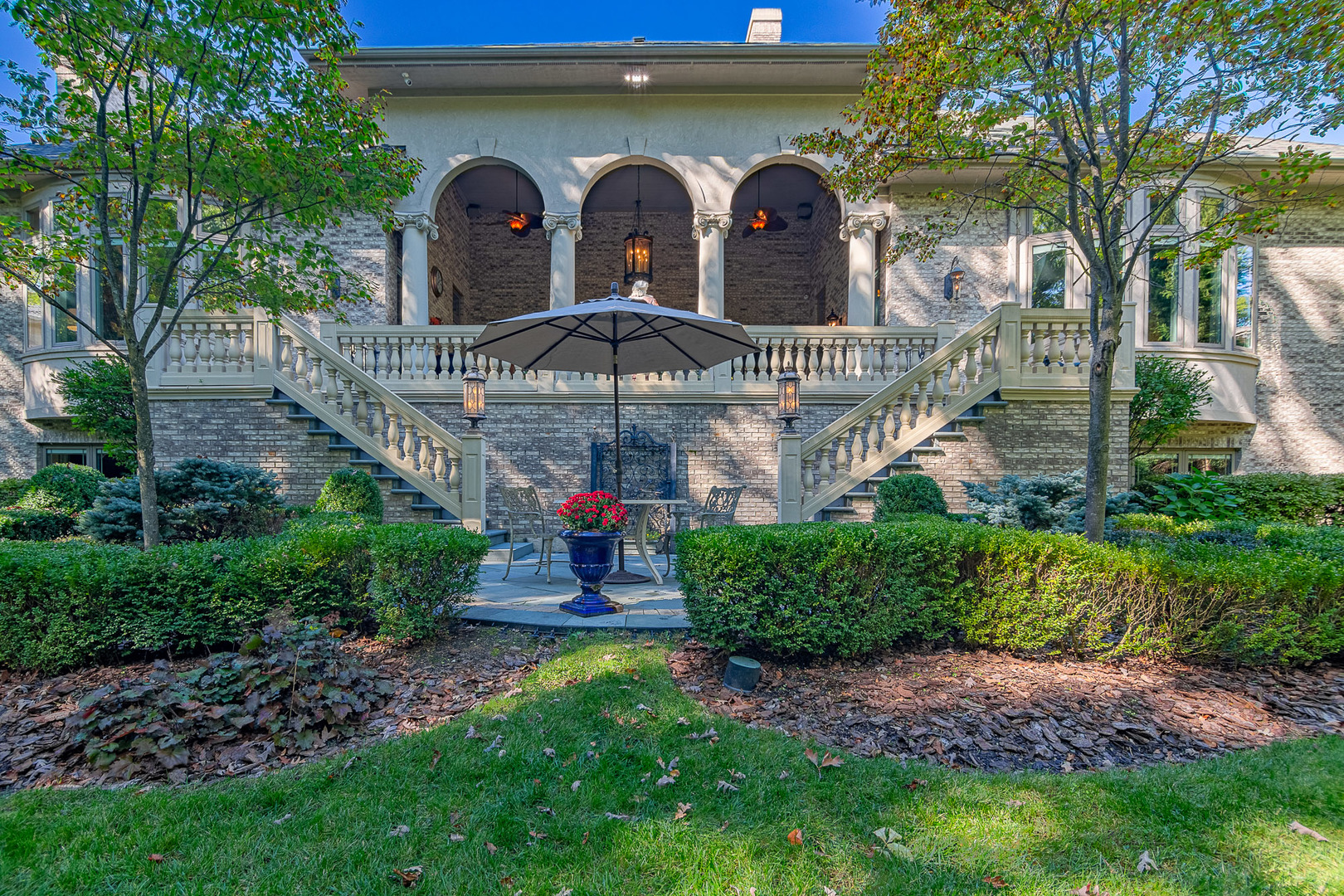 113 Carmela Court, Bloomingdale, IL 60108