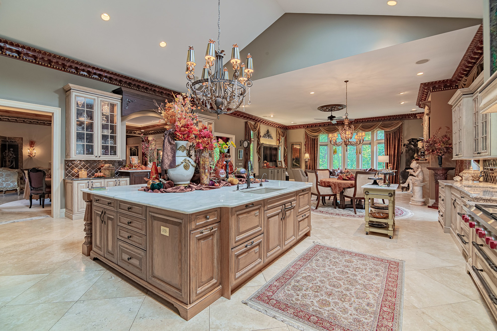 113 Carmela Court, Bloomingdale, IL 60108