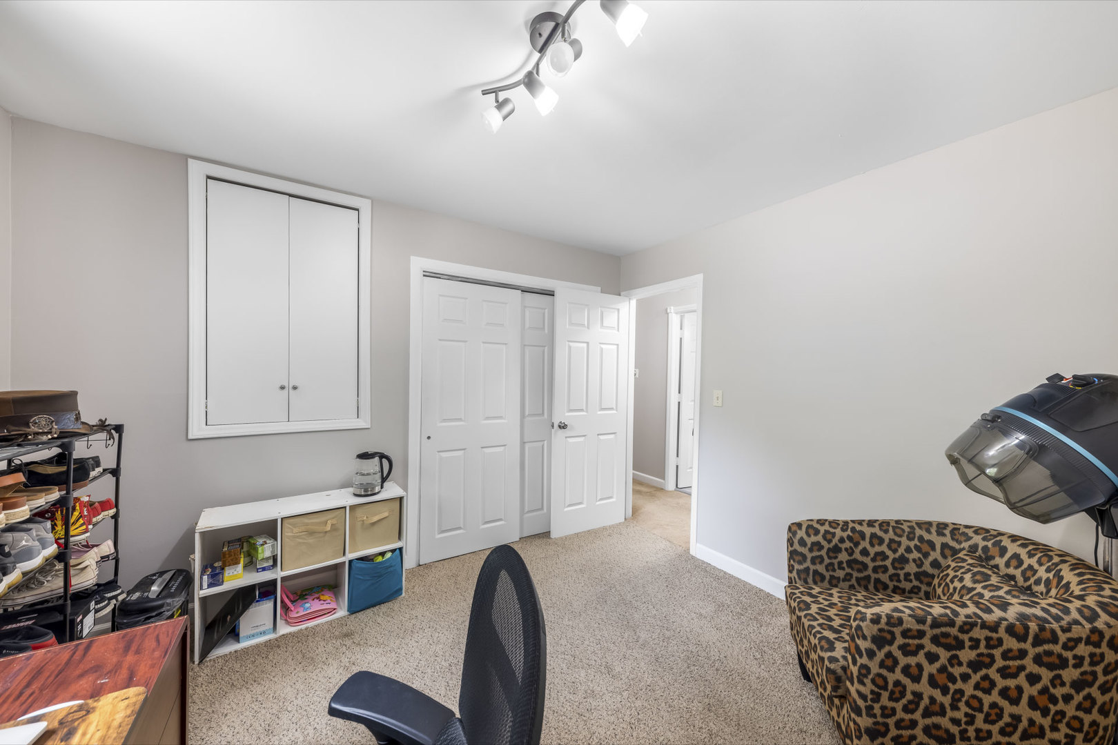 24221 S Edwin Drive, Channahon, IL 60410