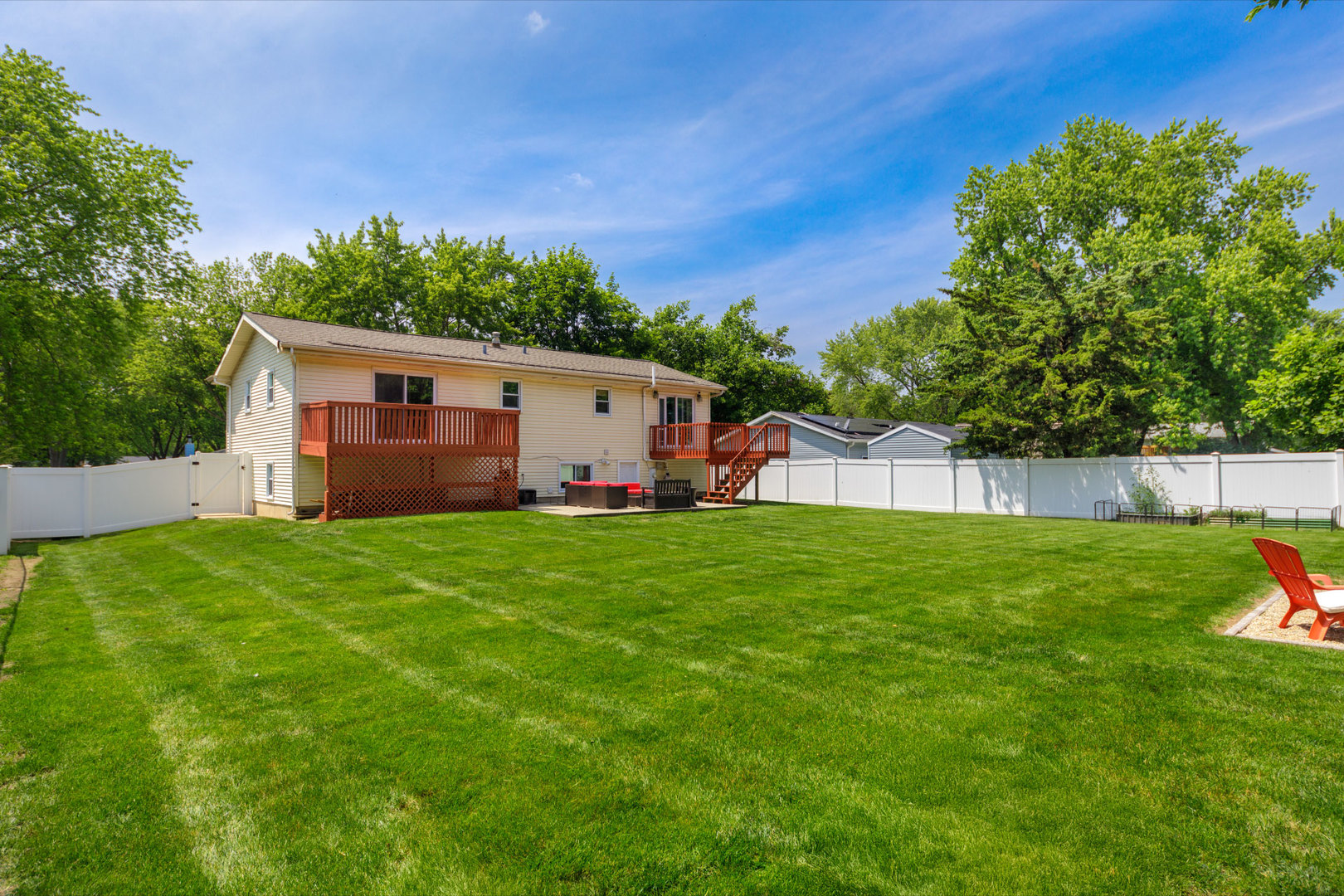 24221 S Edwin Drive, Channahon, IL 60410