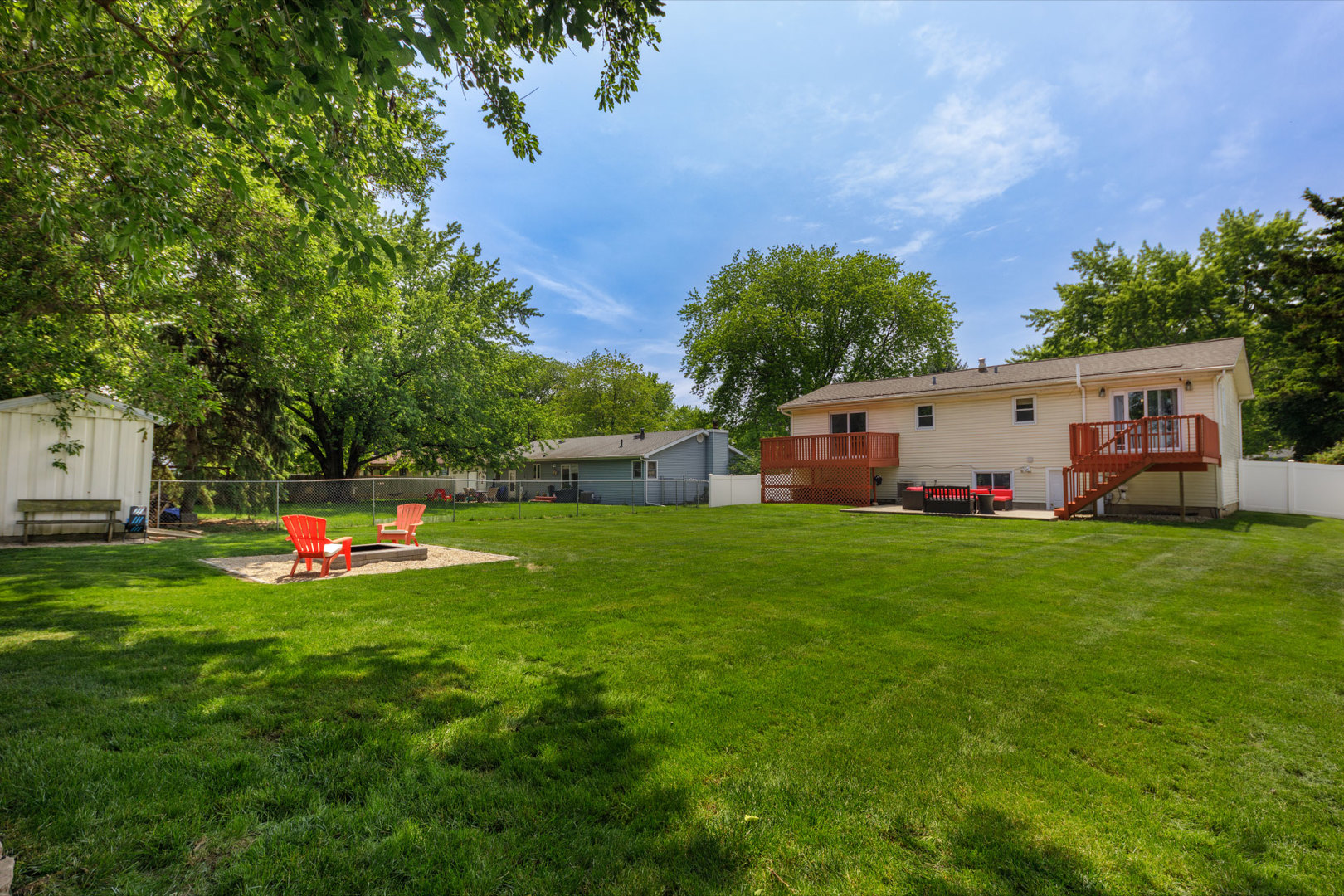 24221 S Edwin Drive, Channahon, IL 60410