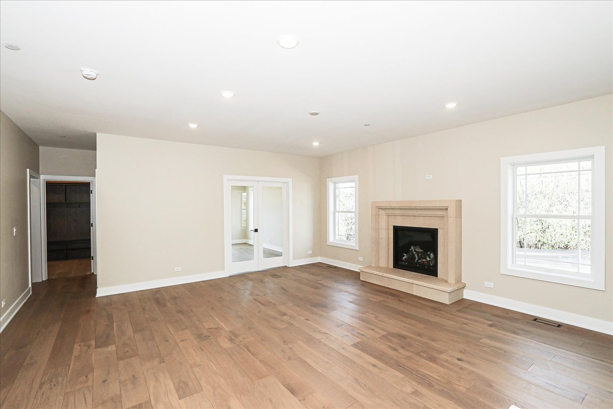 206 S Prairie Avenue, Arlington Heights, IL 60005
