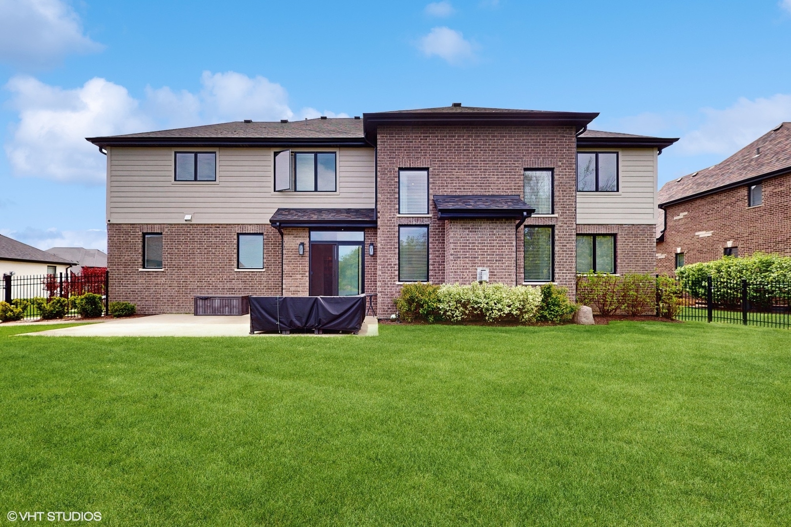 11050 Deer Haven Lane, Orland Park, IL 60467
