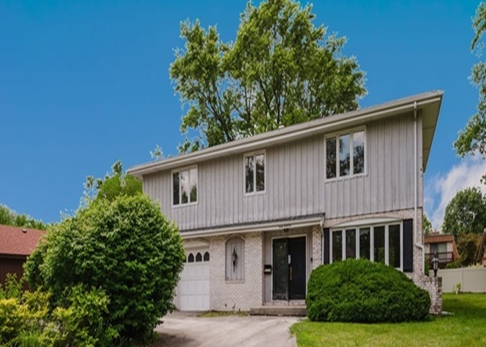 3045 Scott Crescent, Flossmoor, IL 60422