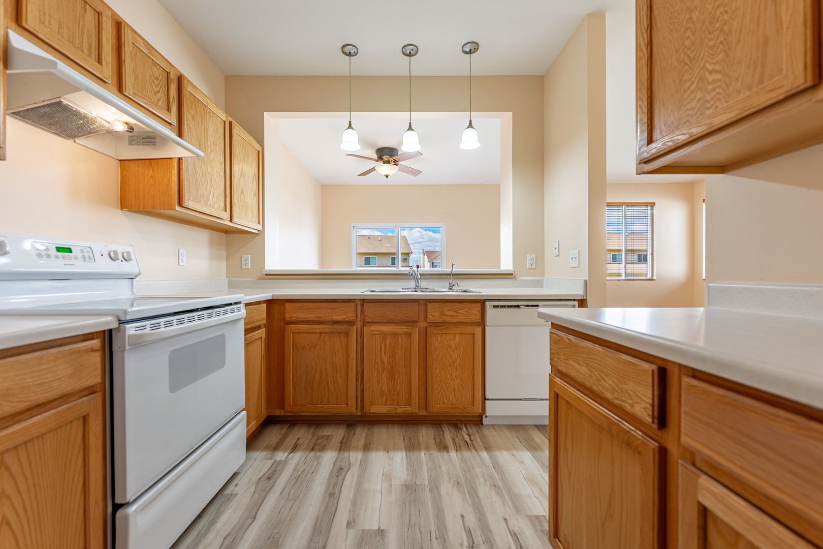 7480 Thomas Drive #7480, Loves Park, IL 61111